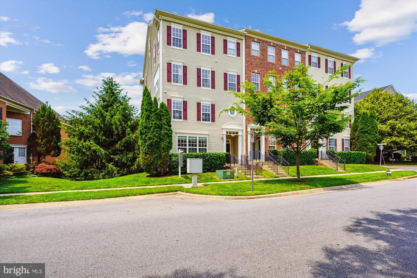 604 Highland Ridge Avenue #100 photo 1