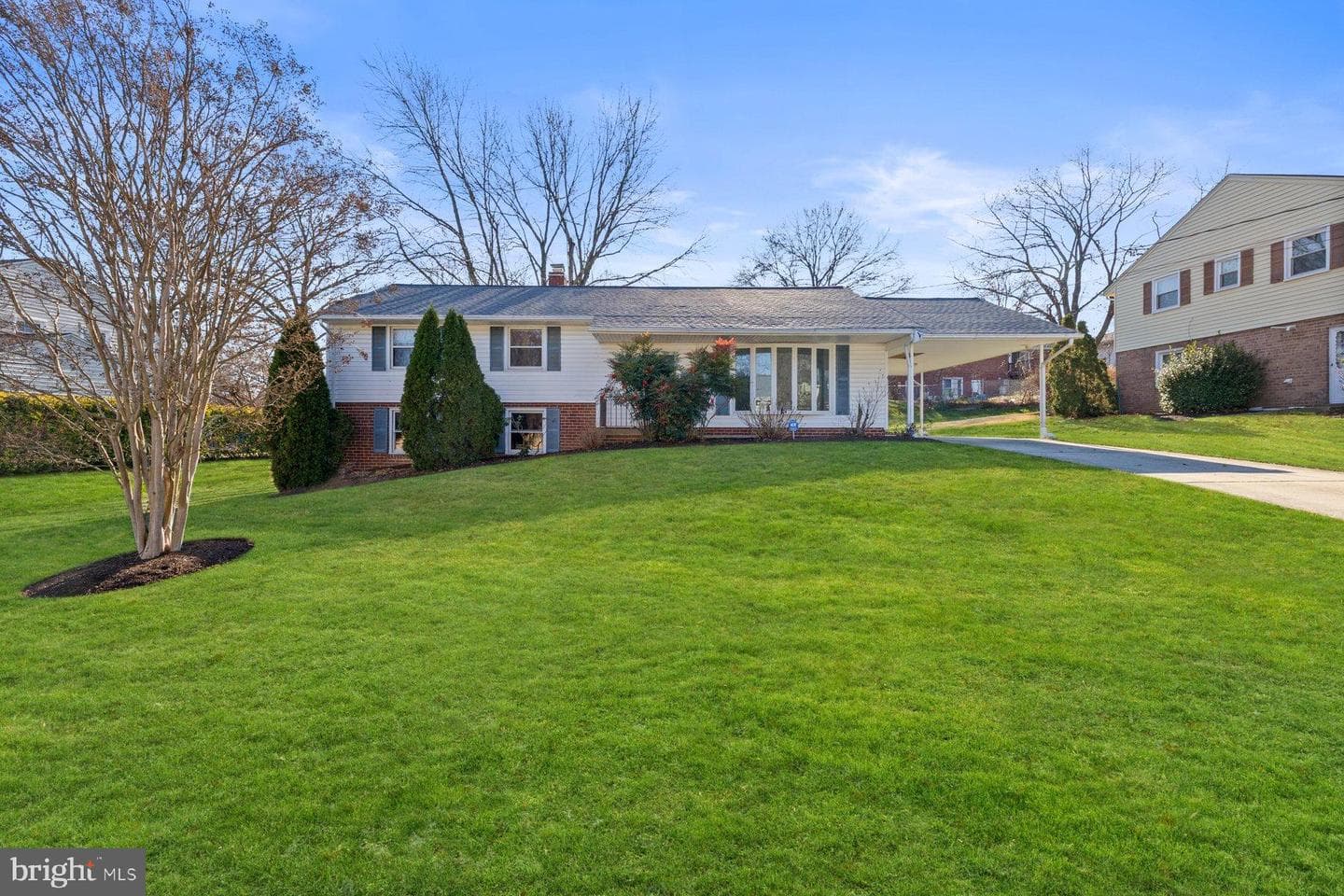 3151 Castleleigh Road photo 1