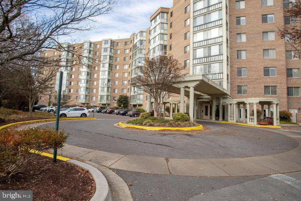 3005 S Leisure World Boulevard #812 photo 1