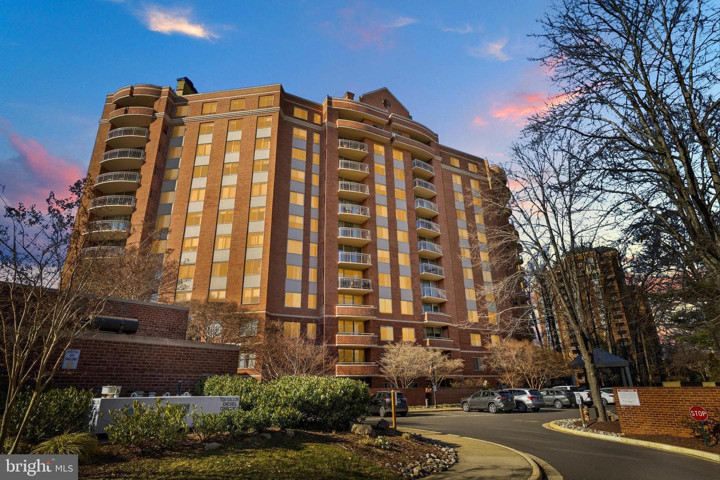 5800 Nicholson Lane #201 photo 1
