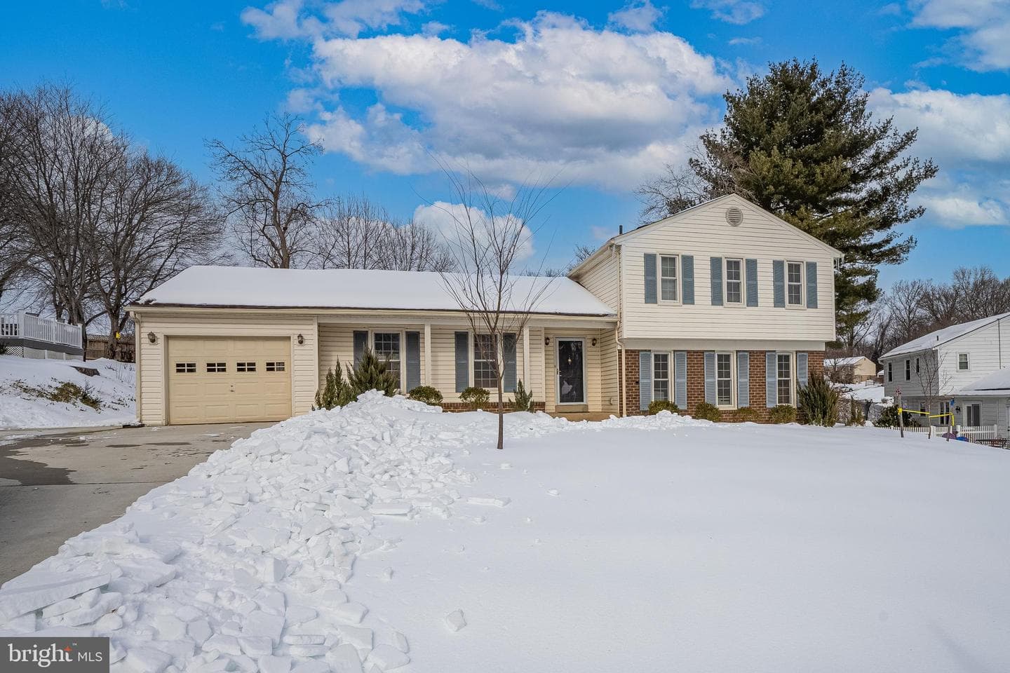 3205 Llewellyn Field Rd Road photo 1