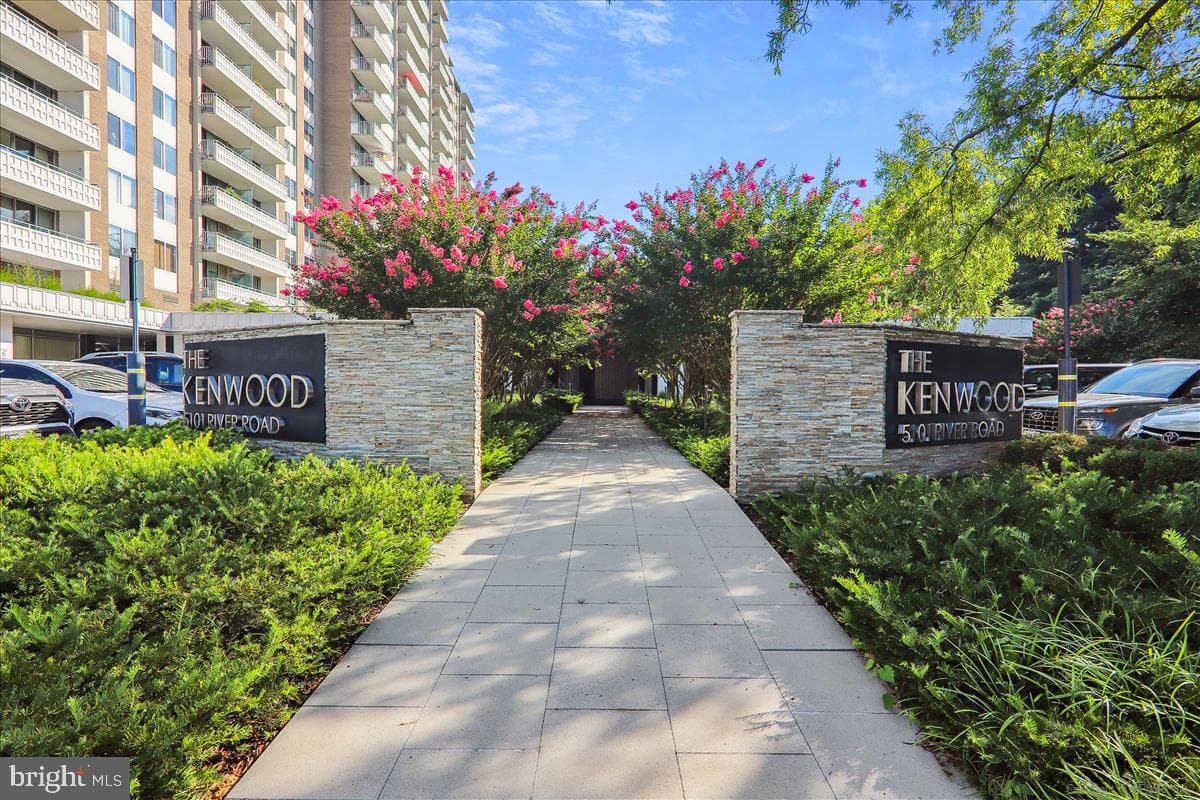 5101 River Road #1712