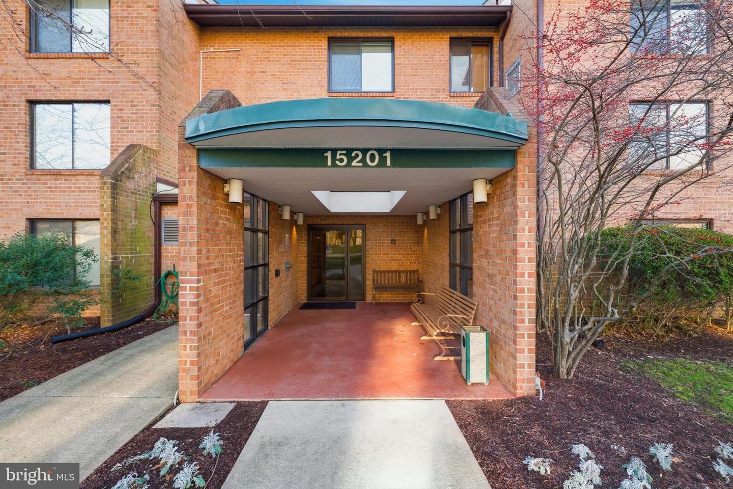 15201 Elkridge Way #93-2e photo 1