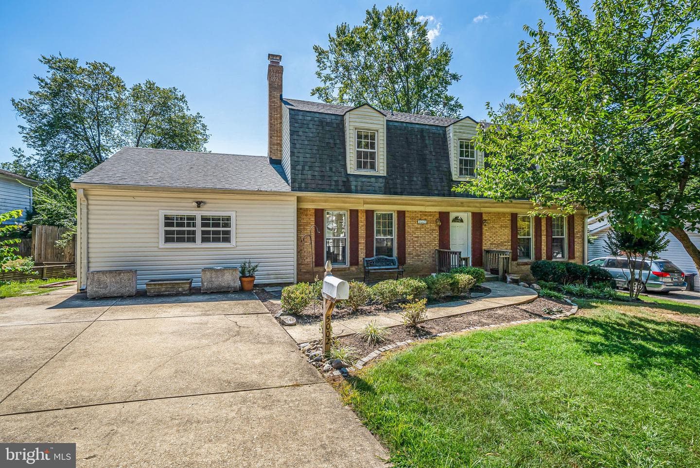 5002 Butternut Drive photo 1