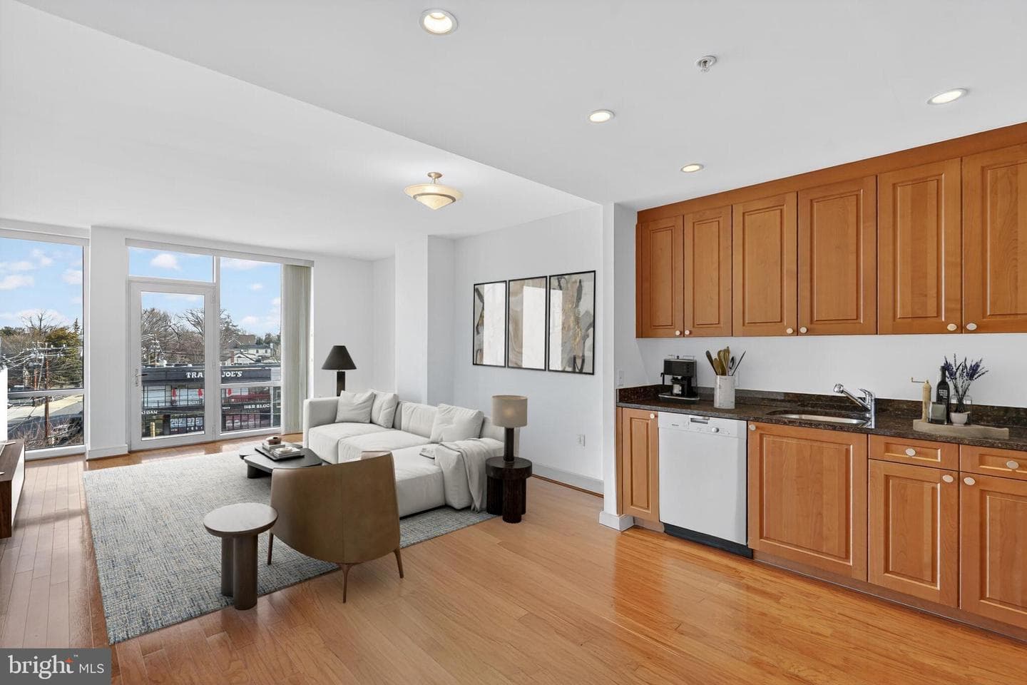 6820 Wisconsin Avenue #5004 photo 1