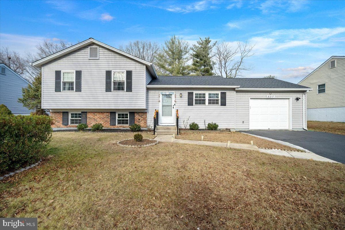 8217 Mountain Laurel Lane