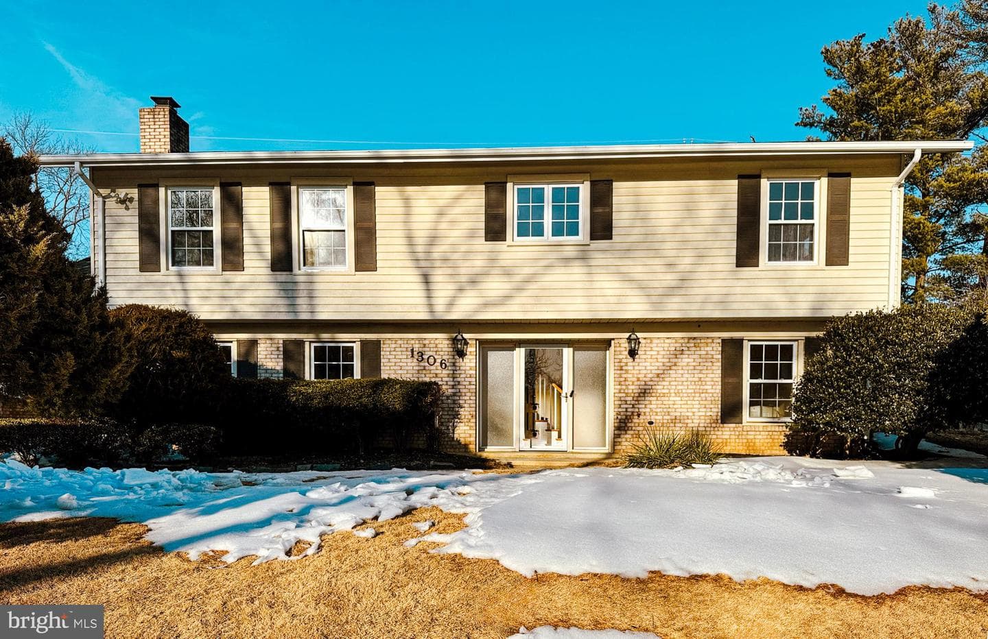 1306 Leister Drive photo 1