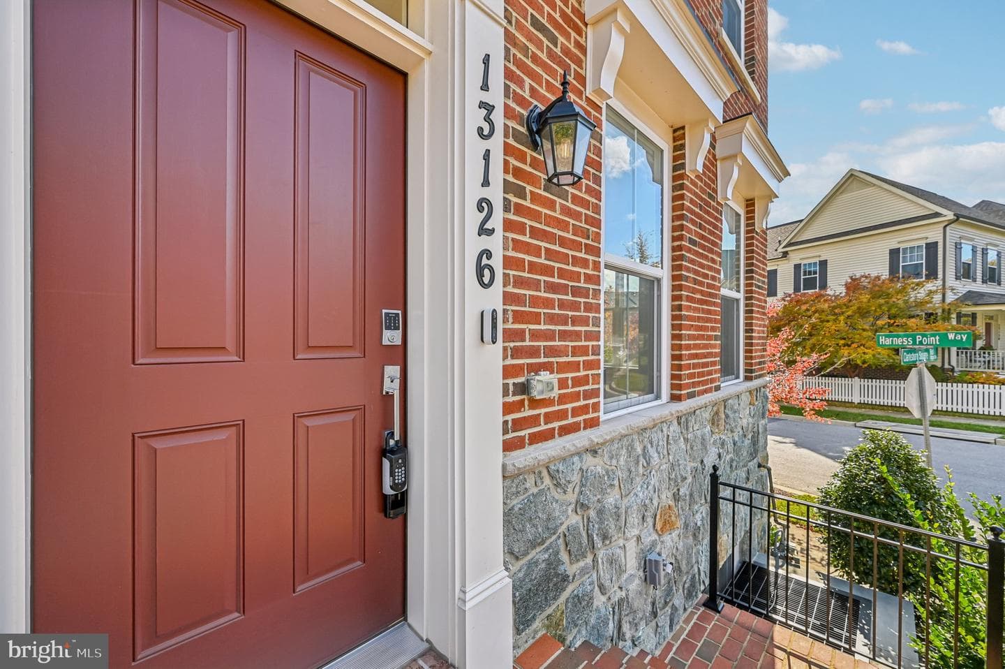 13126 Clarksburg Square Road photo 1