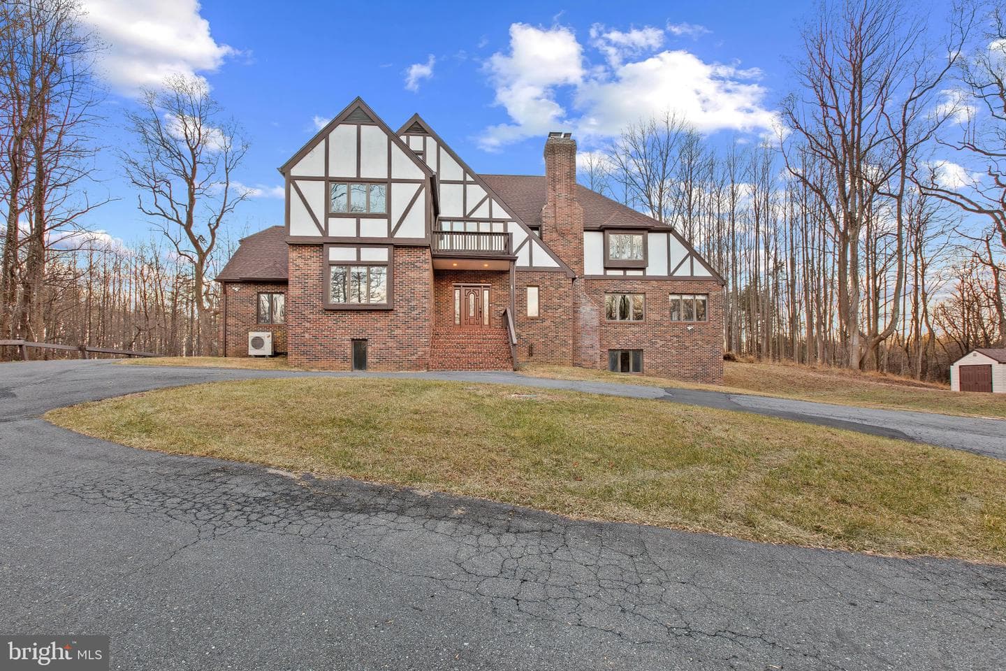 16001 Amina Drive photo 1