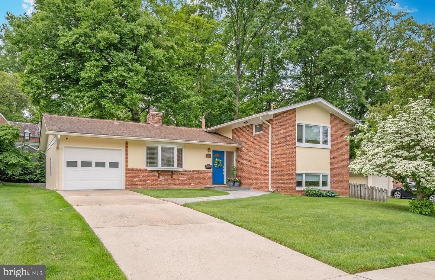 5602 Huntington Parkway