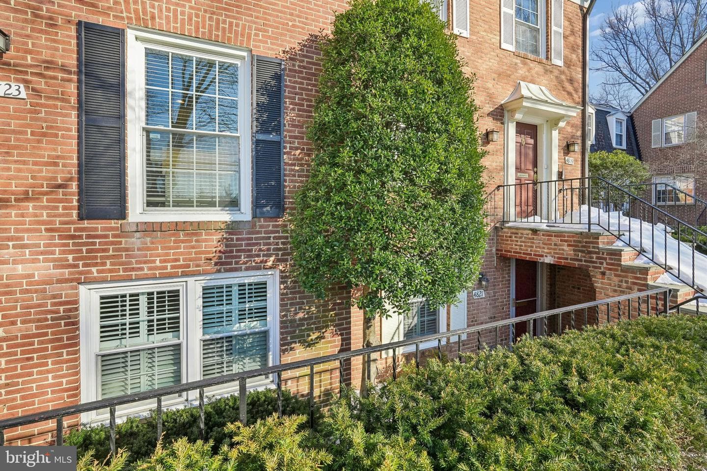 4821 Sangamore Road #12 photo 1