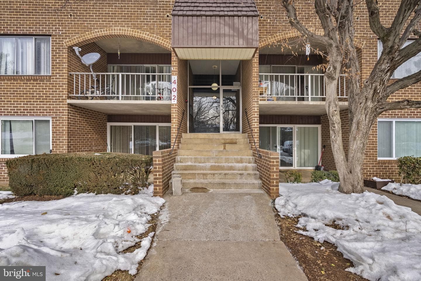 402 Girard Street #11 photo 1