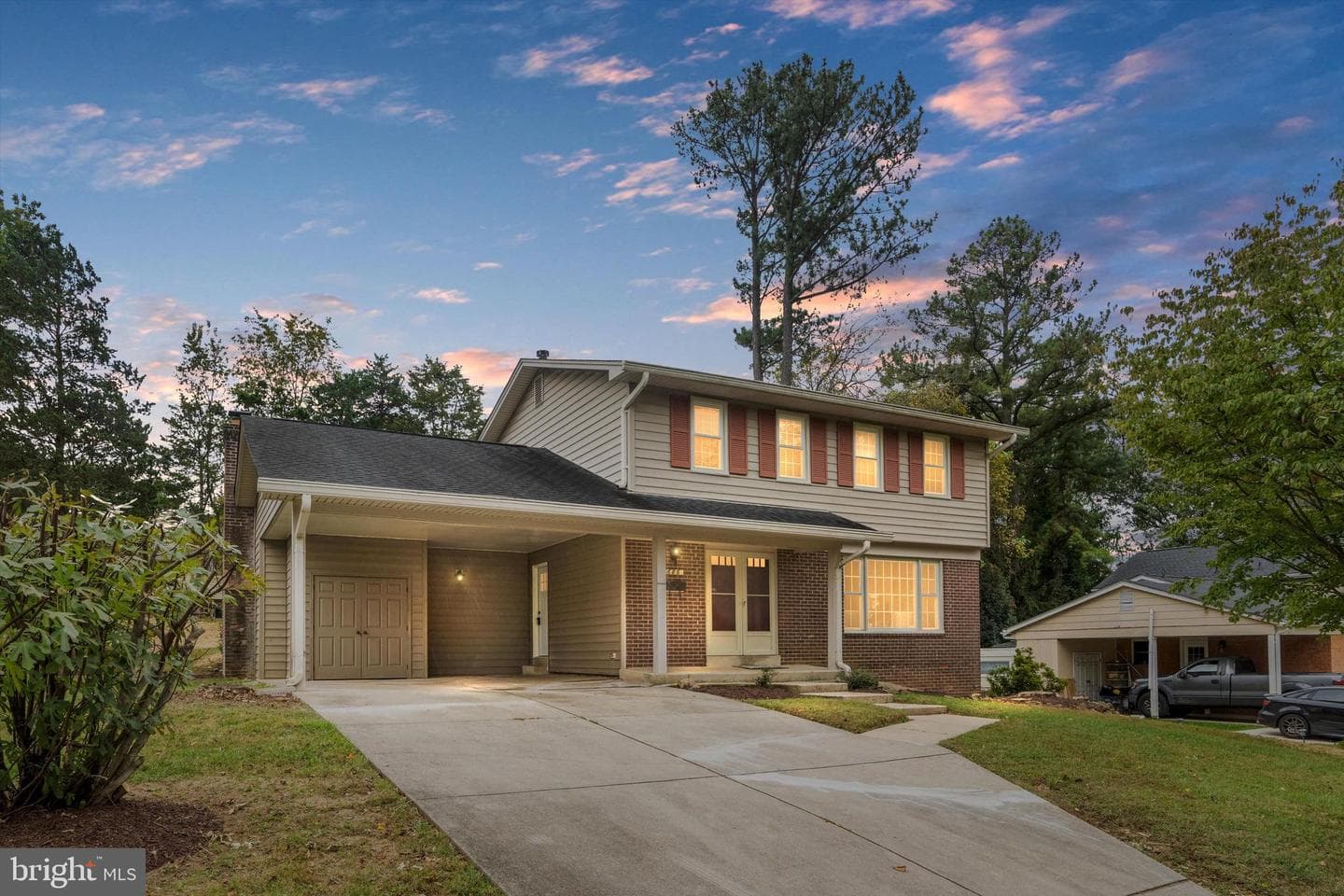 686 College Parkway