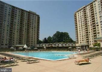 5225 Pooks Hill Road #803 N, Bethesda
