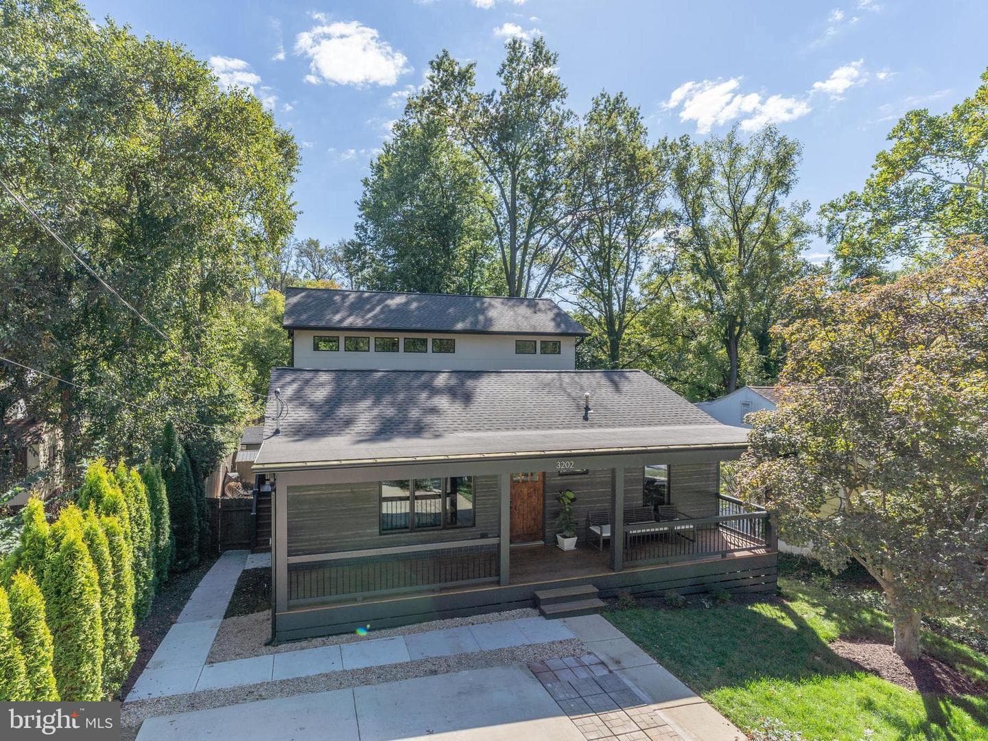 3202 Edgewood Road photo 1