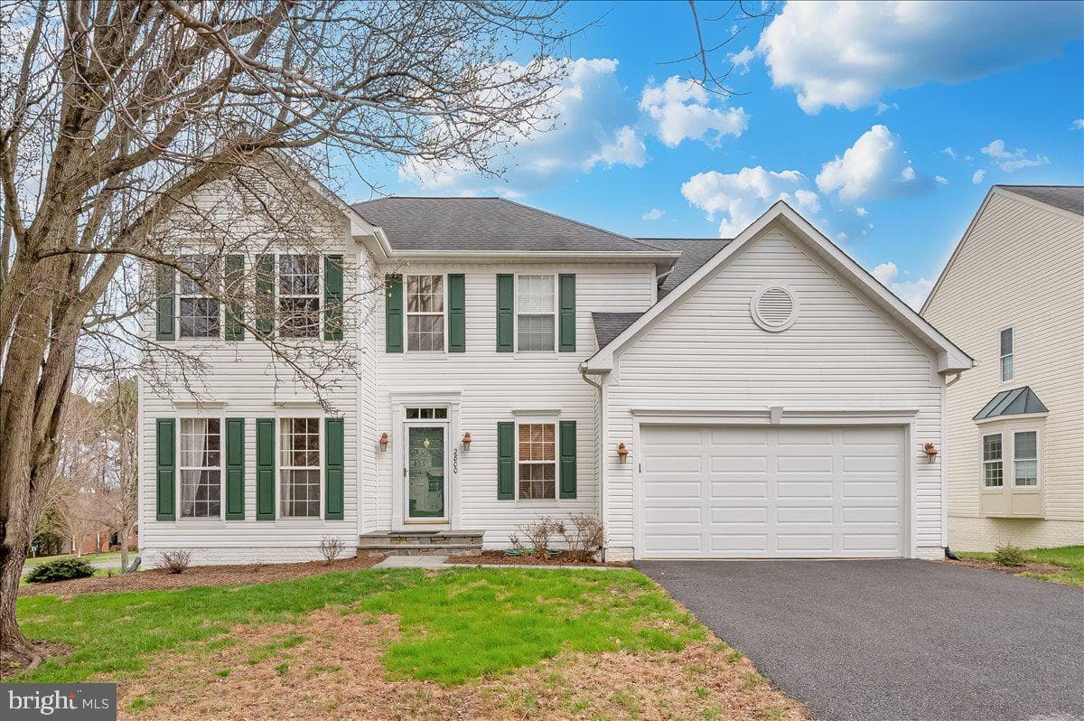 2800 Abbey Manor Circle photo 1
