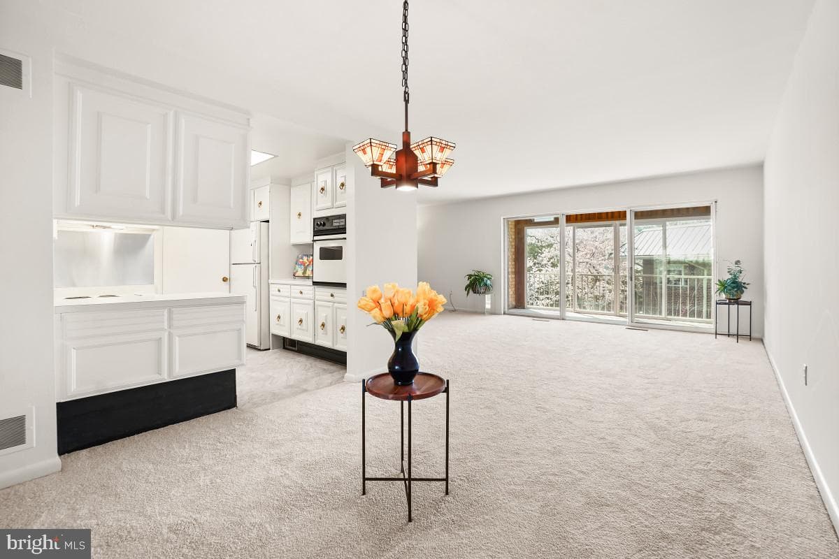 3350 Gleneagles Drive #70-2b photo 1