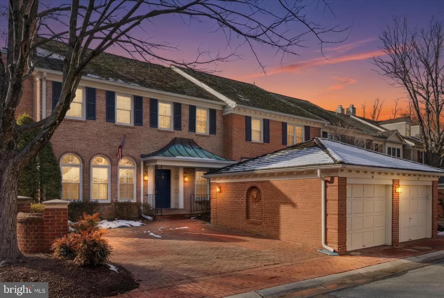 16 Maplewood Park Court