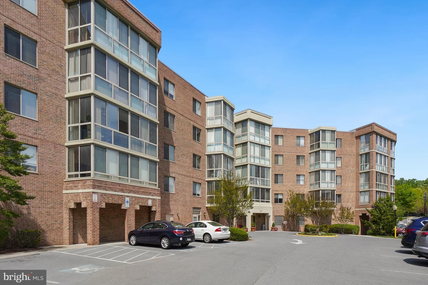 2904 N Leisure World Boulevard #403 photo 1