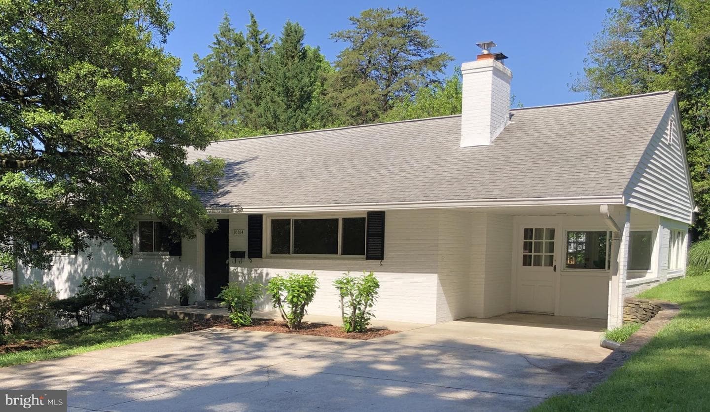 10014 Cedar Lane