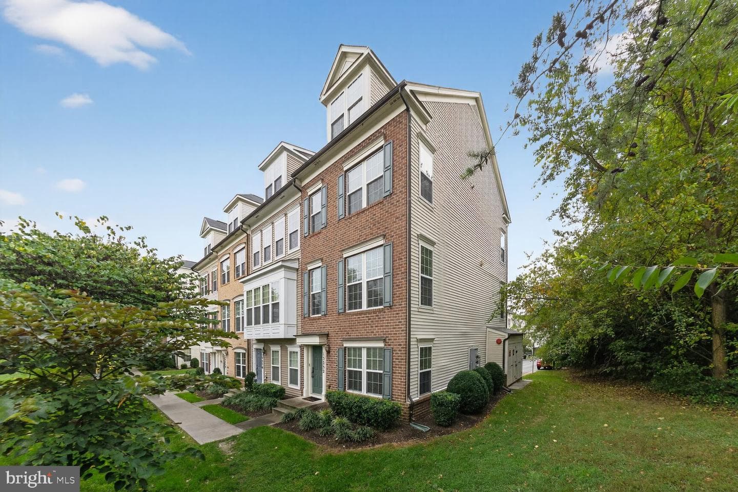 13252 Shawnee Lane #204