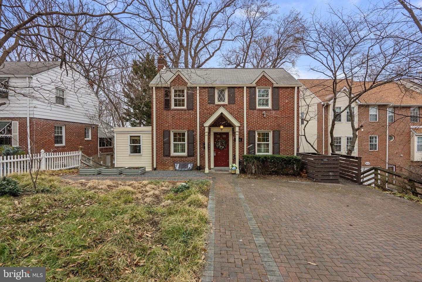 608 Ethan Allen Avenue photo 1