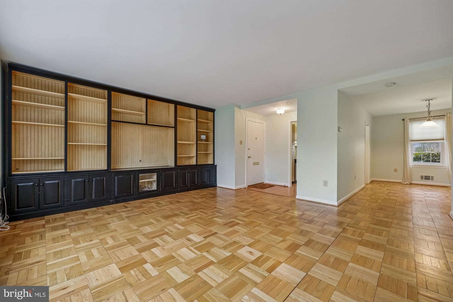 647 Azalea Drive #1