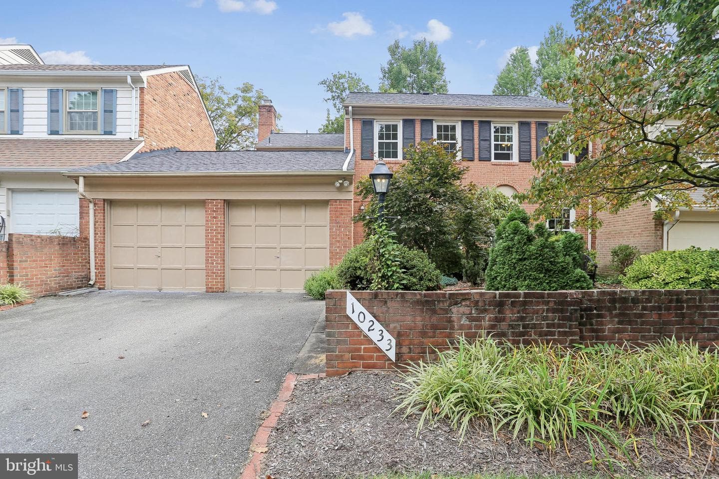 10233 Gainsborough, Potomac