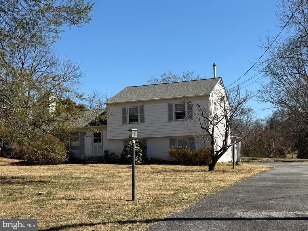 20909 Brooke Knolls Road photo 1