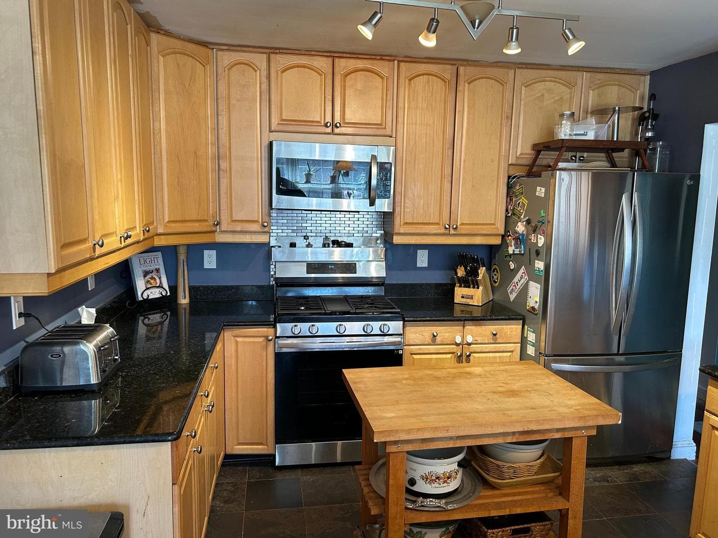 2217 Westview Drive