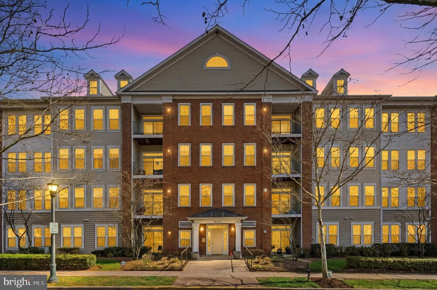 502 King Farm Boulevard #207