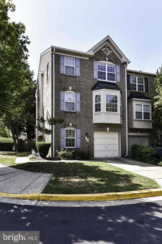 2 Parker Farm Court