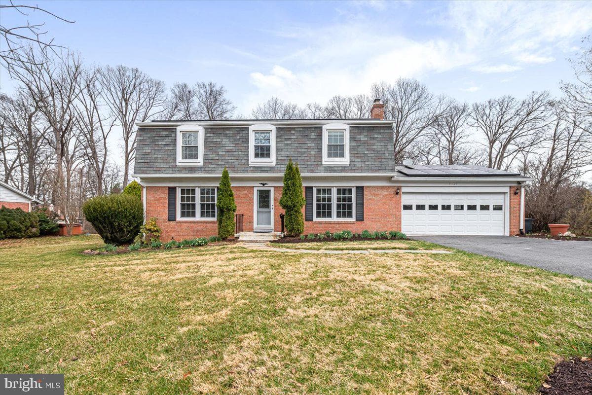7121 Panorama Drive