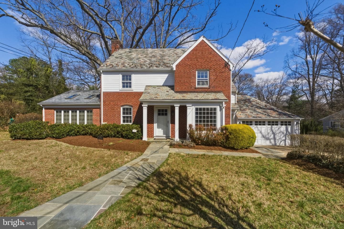 1724 Overlook Drive photo 1