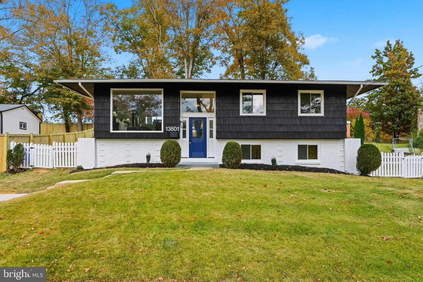 13801 Lionel Lane photo 1