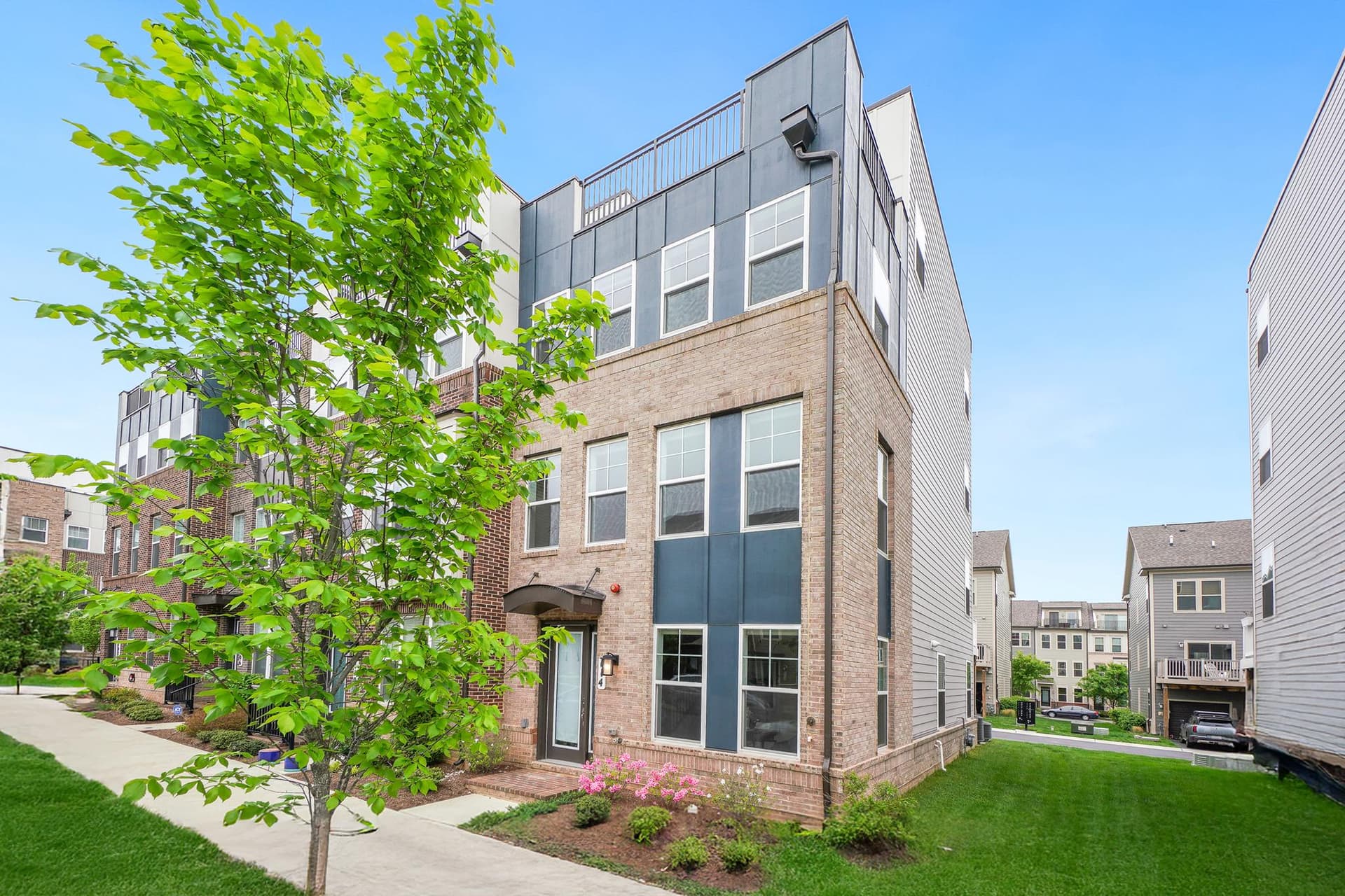 114 Dickenson Drive