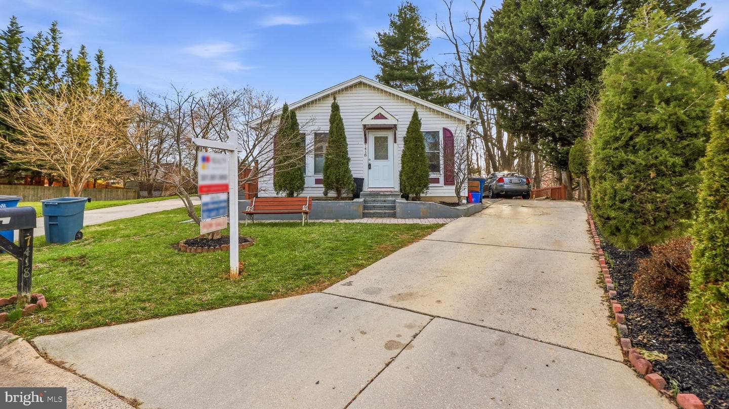 7418 Tarfside Lane