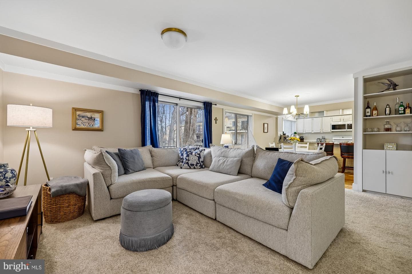 10619 Montrose Avenue #102