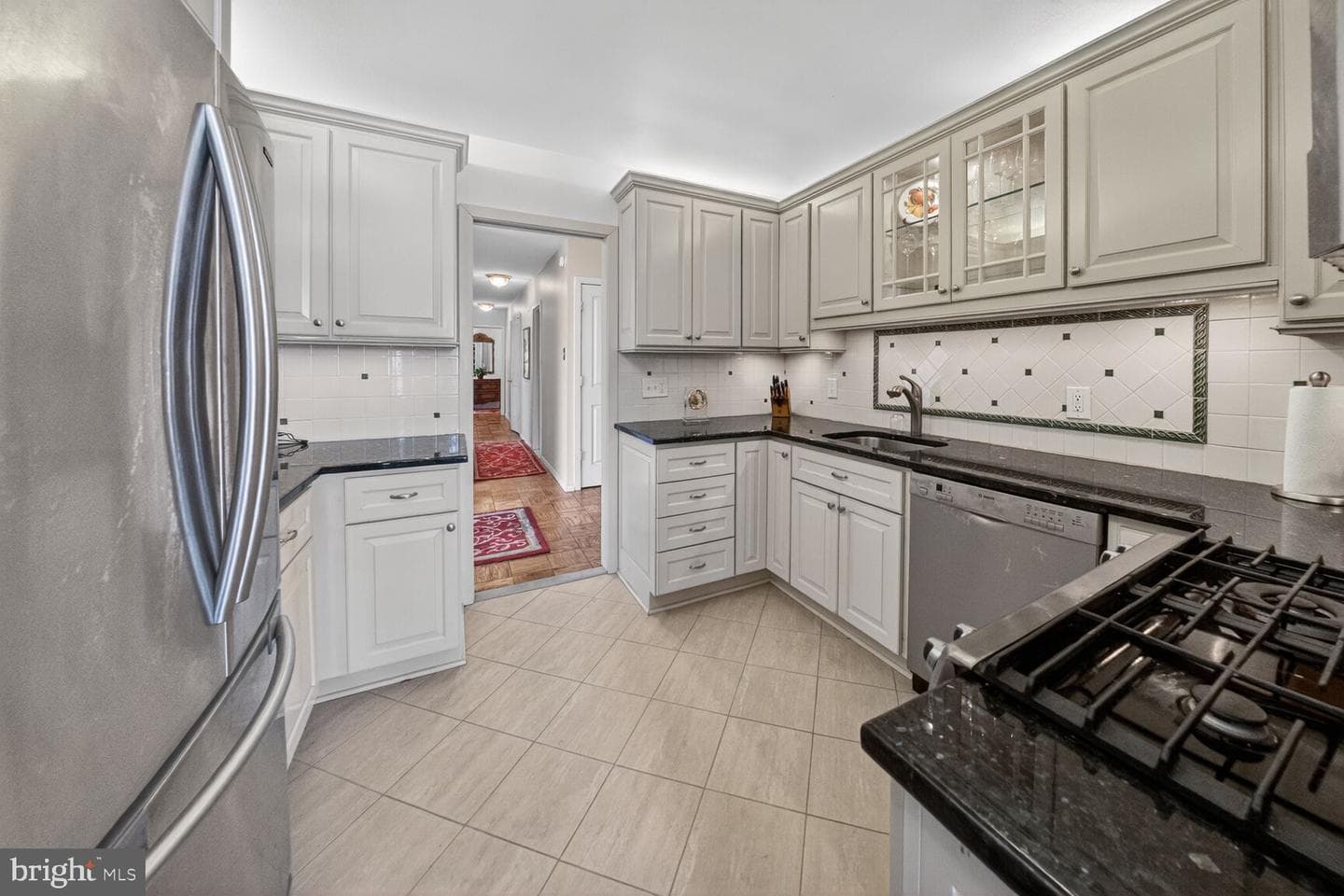 5500 Friendship Boulevard #1423n & 1424n