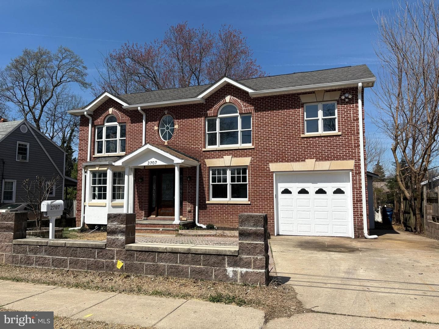 2707 Urbana Drive