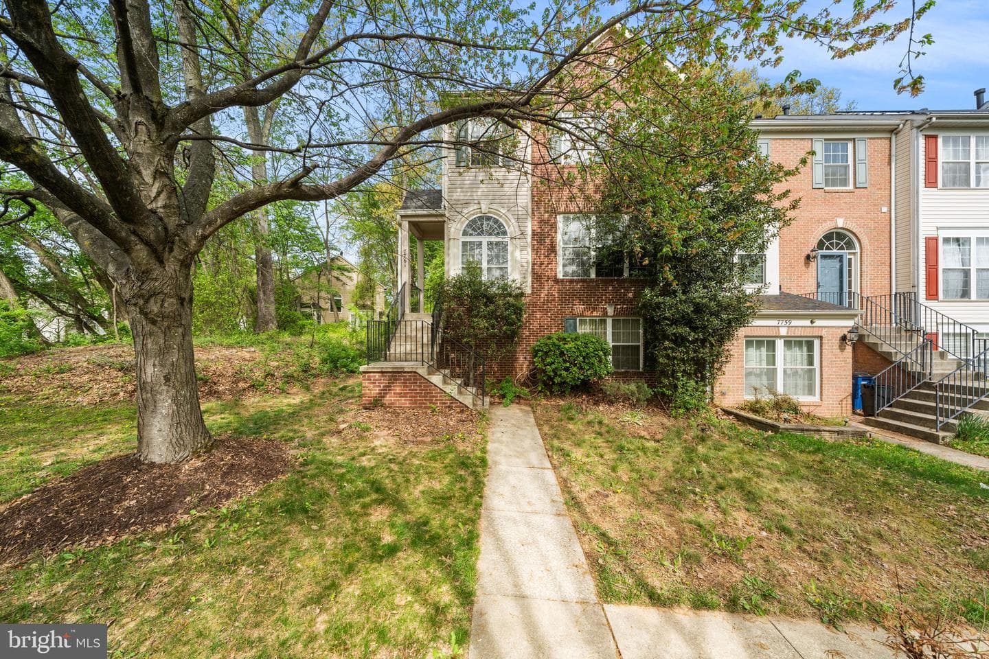7761 Heritage Farm Drive photo 1