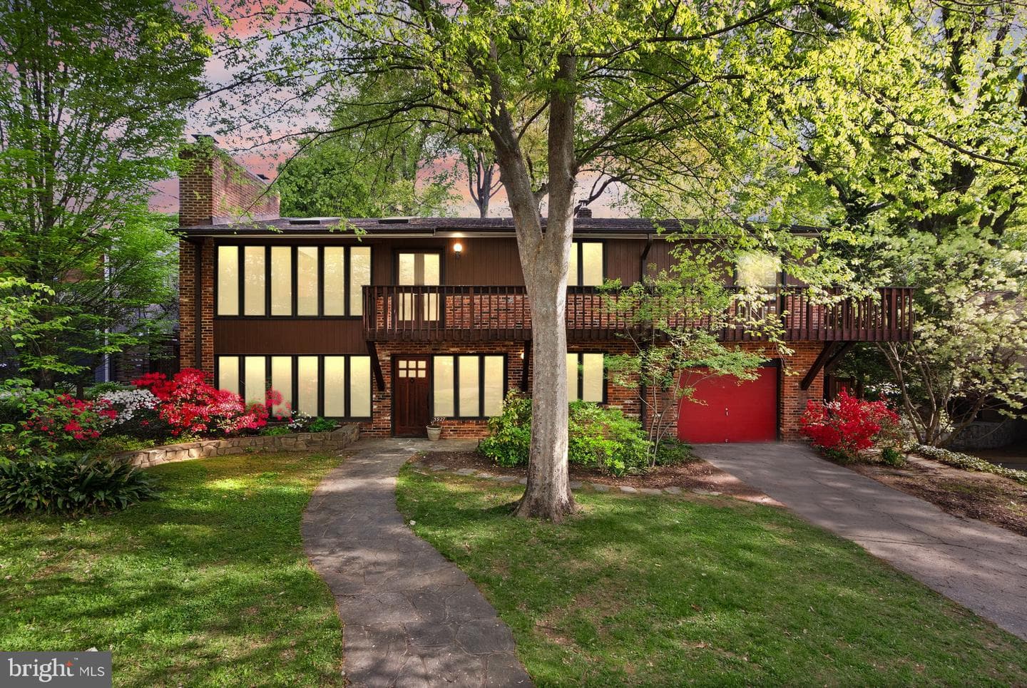 5927 Onondaga Road