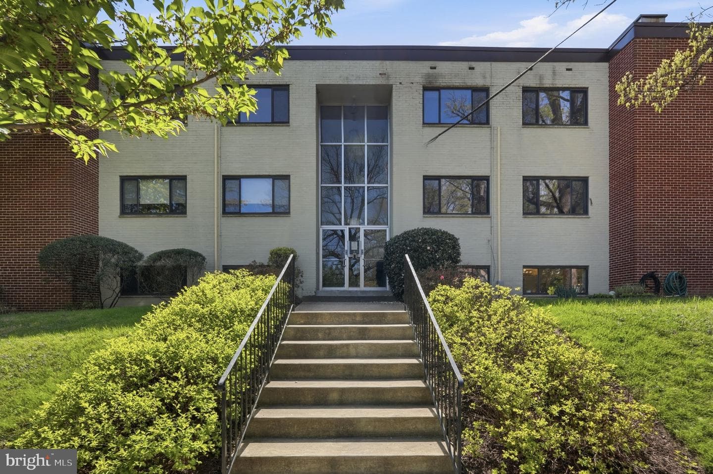407 Tulip Avenue #104