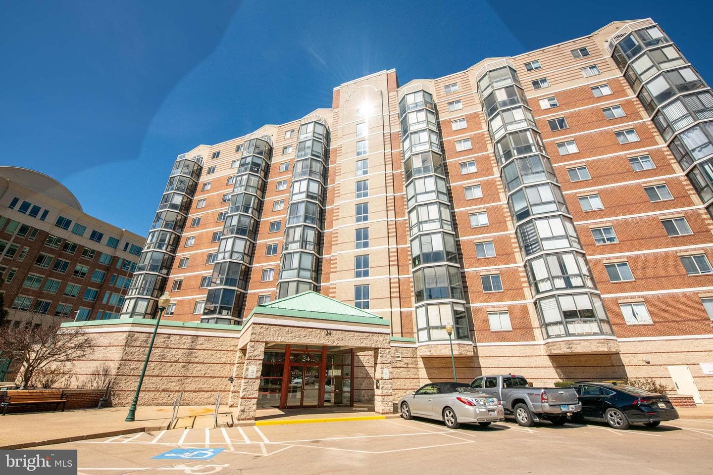 24 Courthouse Square #212, Rockville