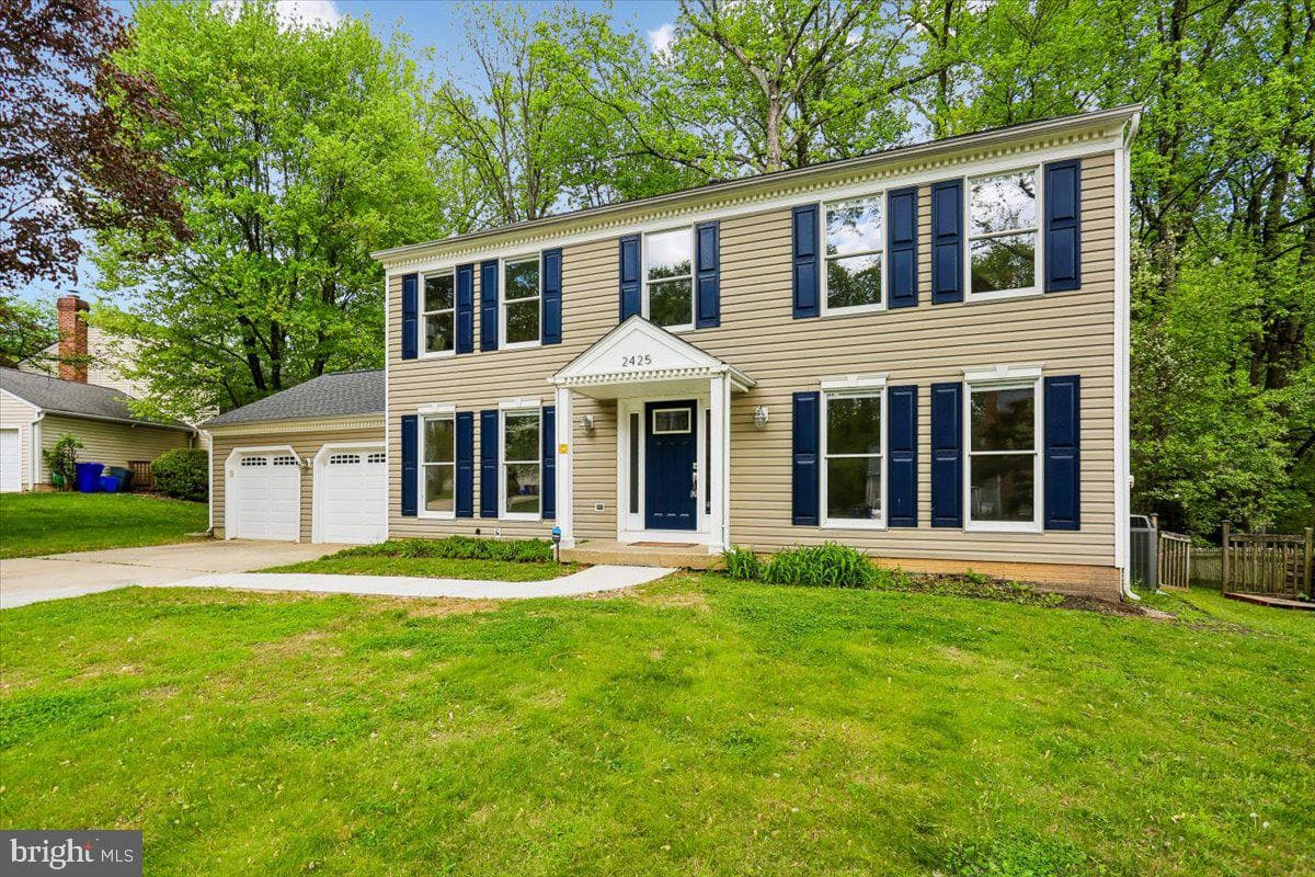 2425 Hidden Valley Lane