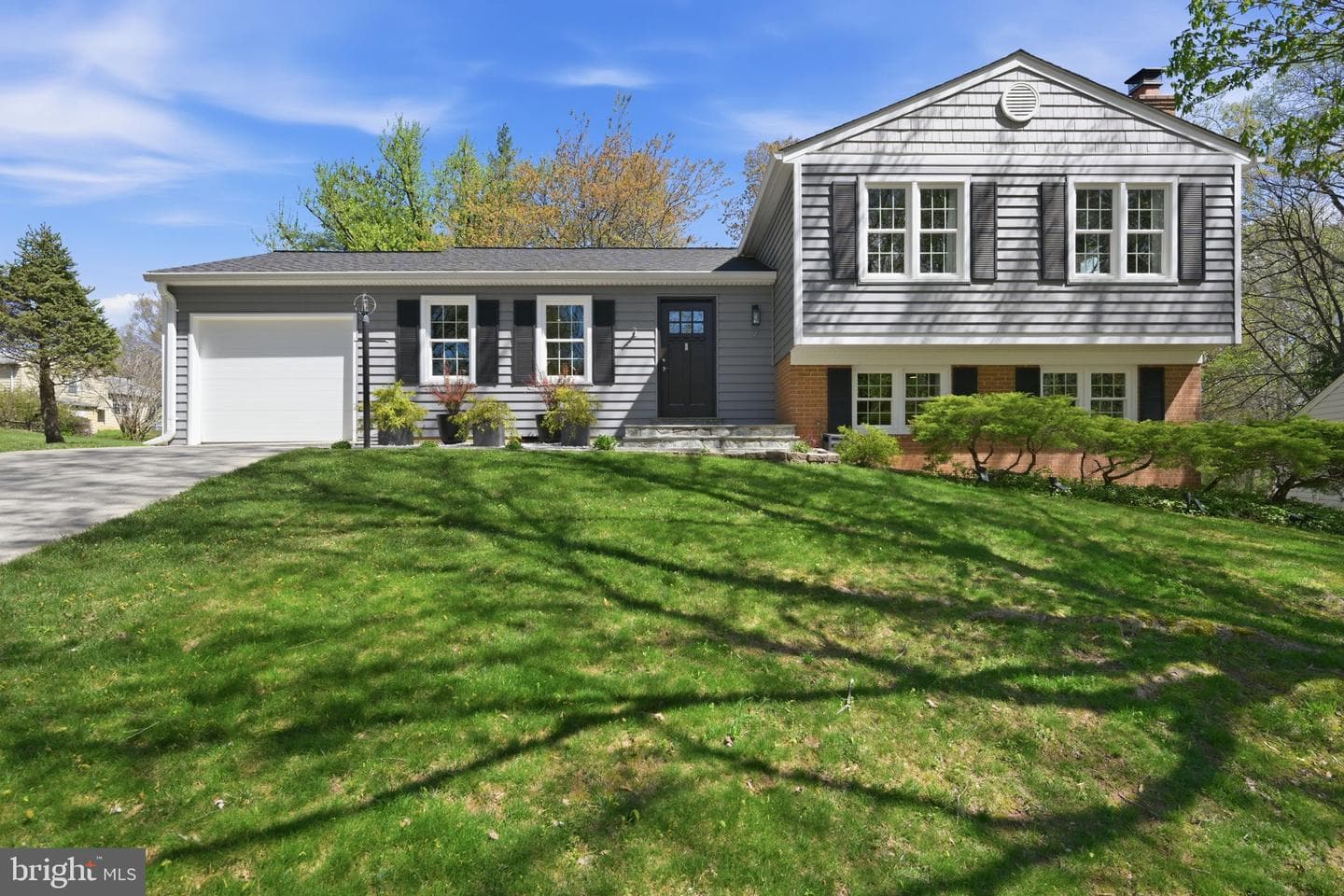 7 Bentley Court