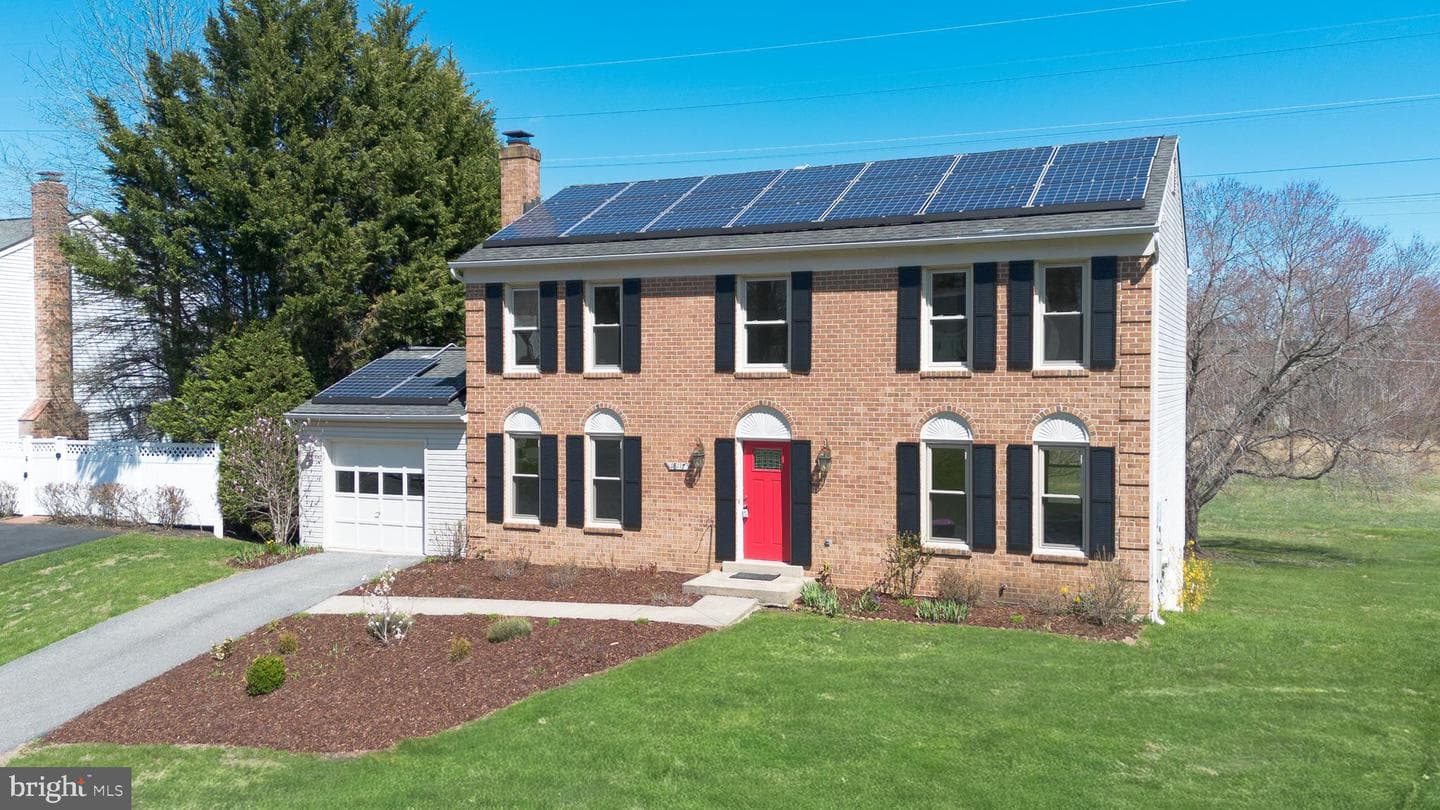 18117 Ivy Lane photo 1