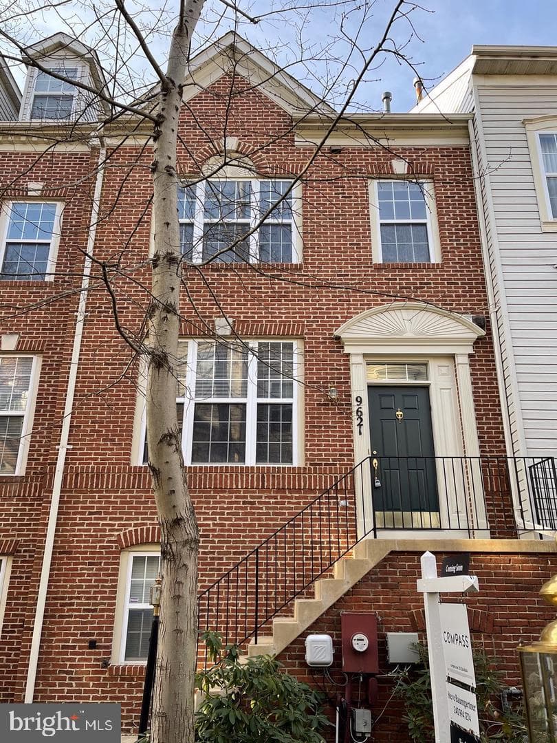 9621 Athens Place