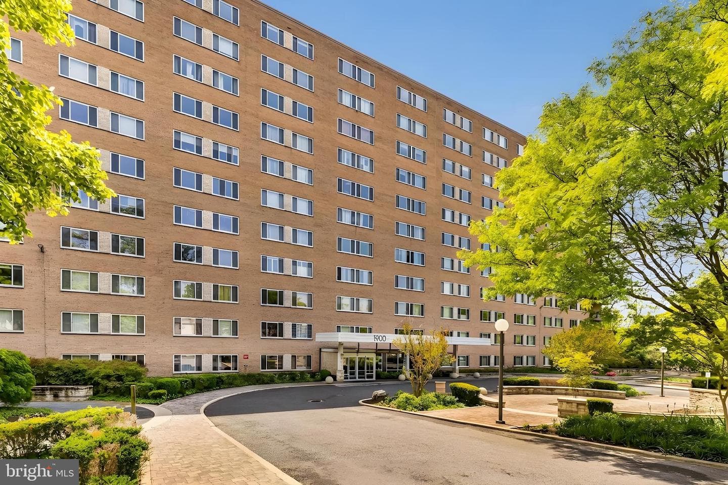 1900 Lyttonsville Road #818, Silver Spring
