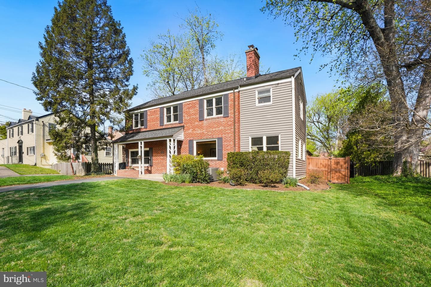 1303 Ballard Street photo 1